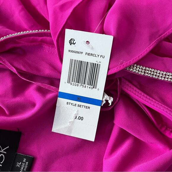 MSK Short Sleeve Embellished Cape Sheath dress fiercely fuchsia - XL - Picture 13 of 13
